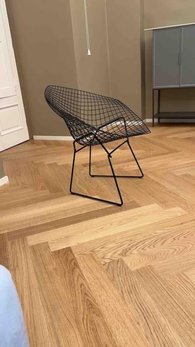 Meh Luxury Apartment City Centre Bari Bagian luar foto